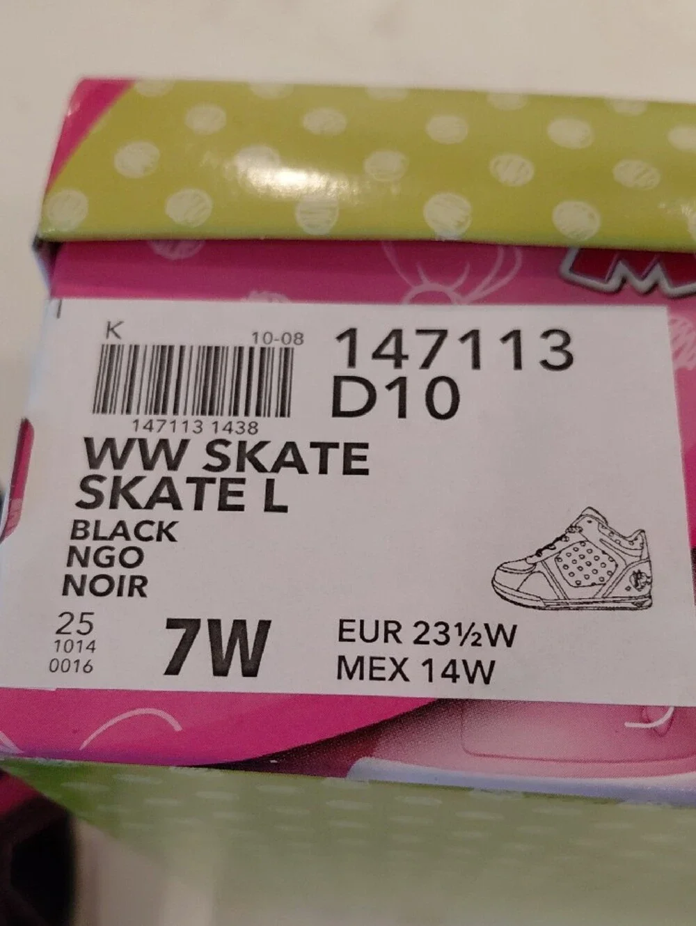 Disney Black and Pink Girls' Slip-On Sneakers with Minnie Accents..SIZE 7W